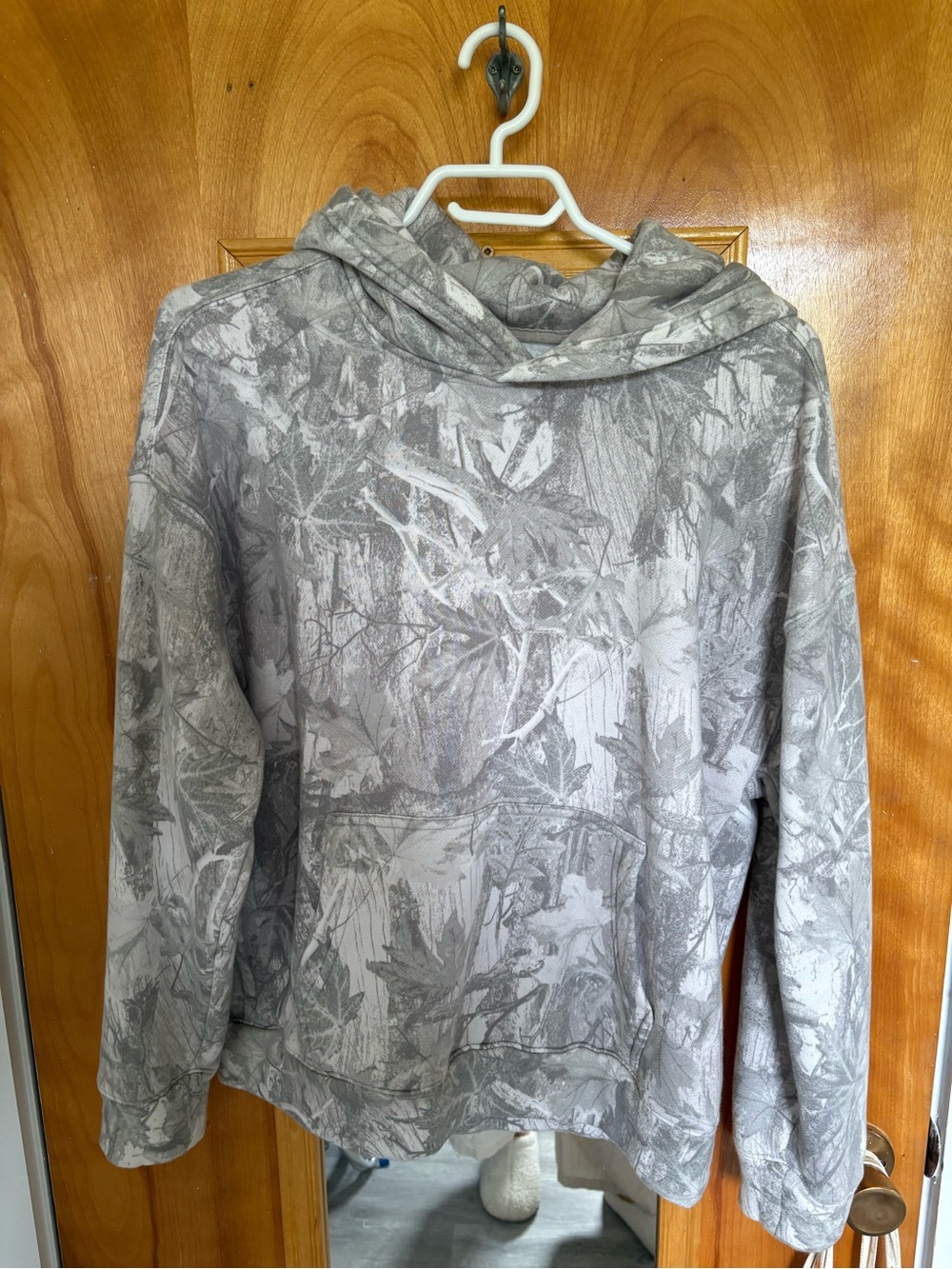 Hollister Grey Leaf-Print Hooded Pullover